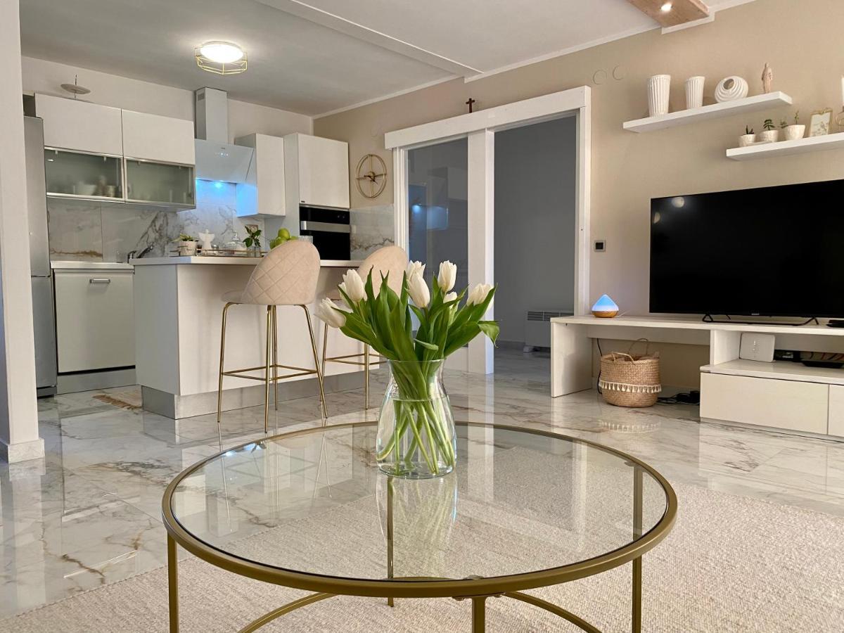 Apartman Bartol Betina  Luaran gambar