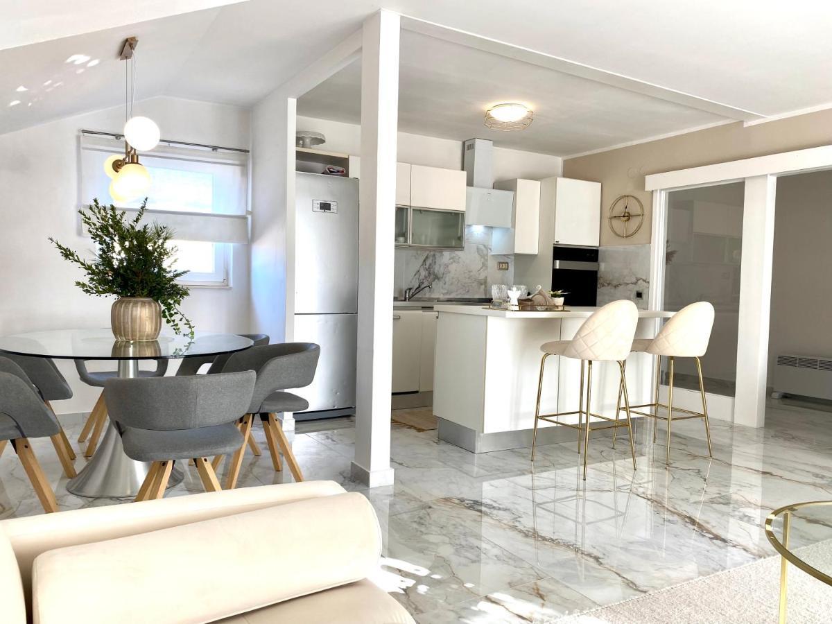Apartman Bartol Betina  Luaran gambar