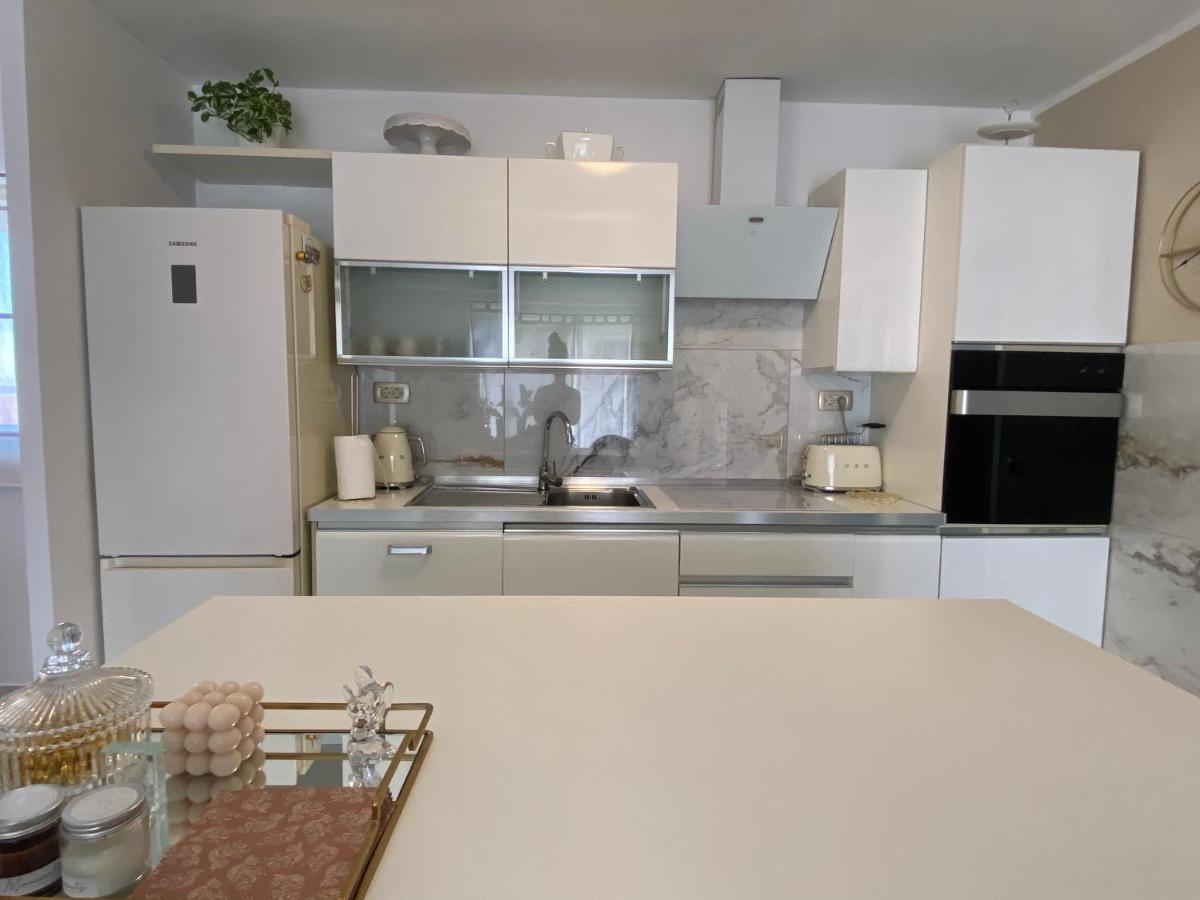 Apartman Bartol Betina  Luaran gambar