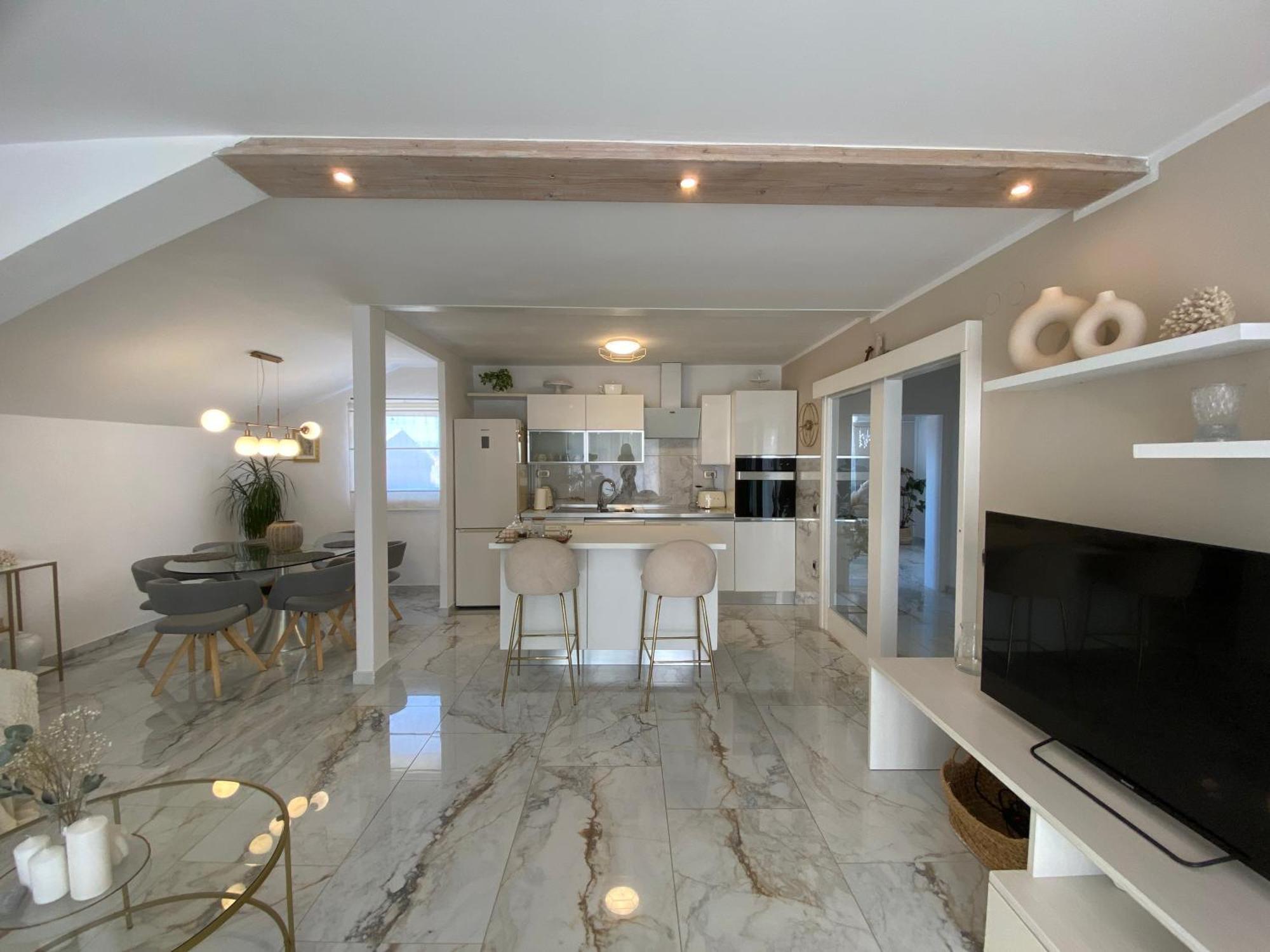 Apartman Bartol Betina  Luaran gambar
